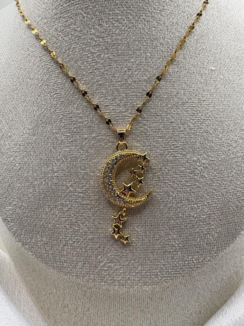 COLLIER MOON