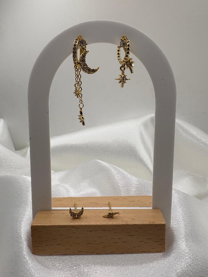 LOT DE 6 BOUCLES D'OREILLE ASTREIA